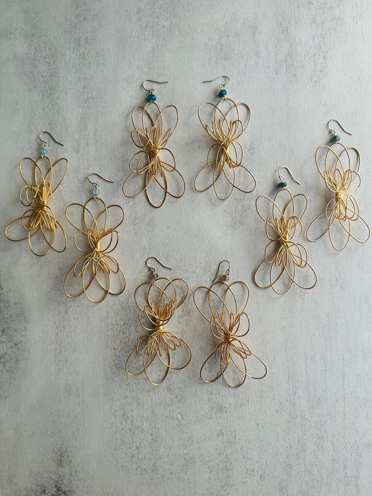 Vintage Bow Drops