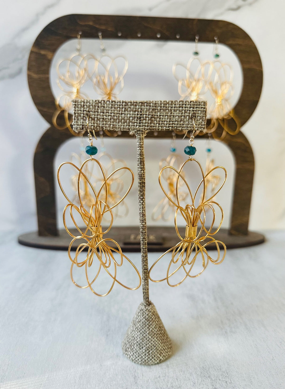 Vintage Bow Drops